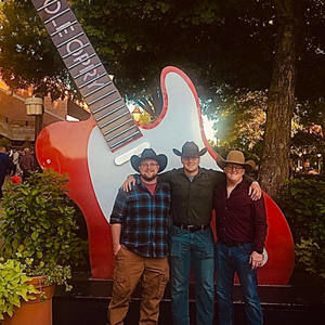 Meet your Posher, Anthony